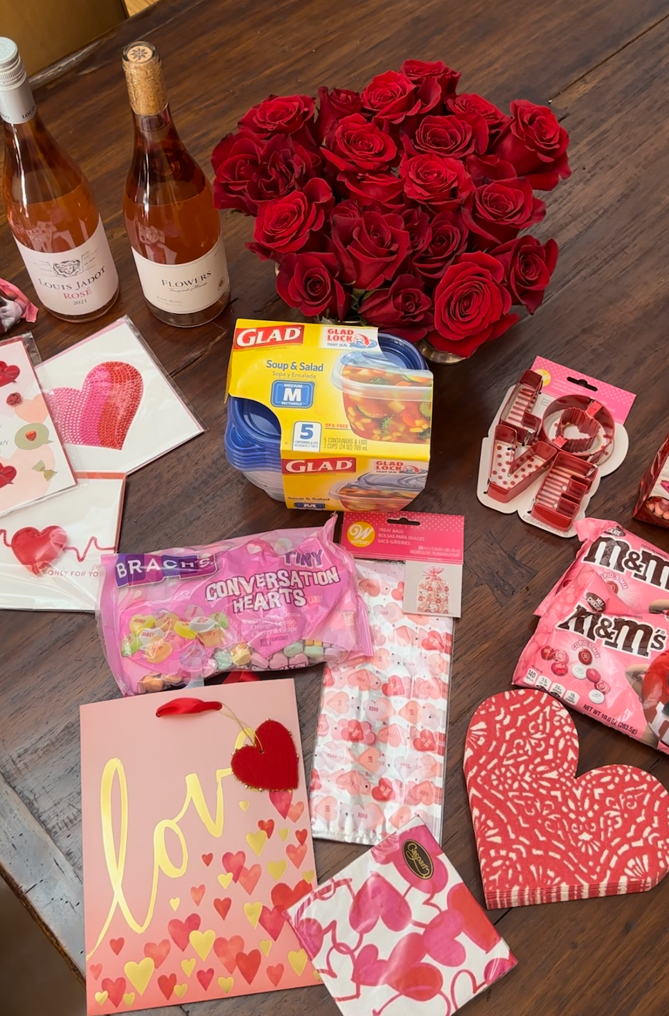 How To Host the Perfect Galentines Event